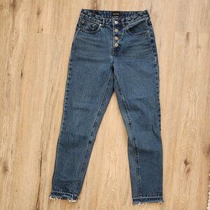 The Stevie Jean High Rise Taper Fit Size 26 Medium Wash Frank & Oak